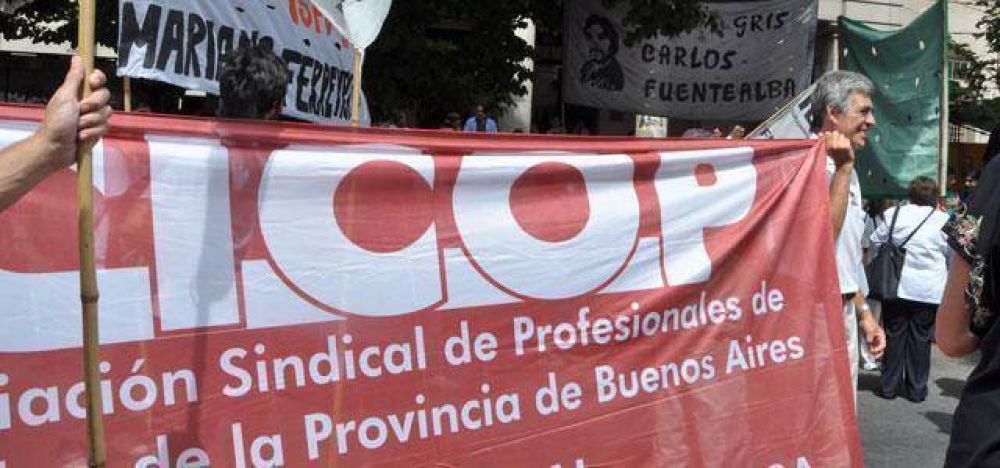 Trabajadores de la salud comienzan un nuevo paro de 72 horas