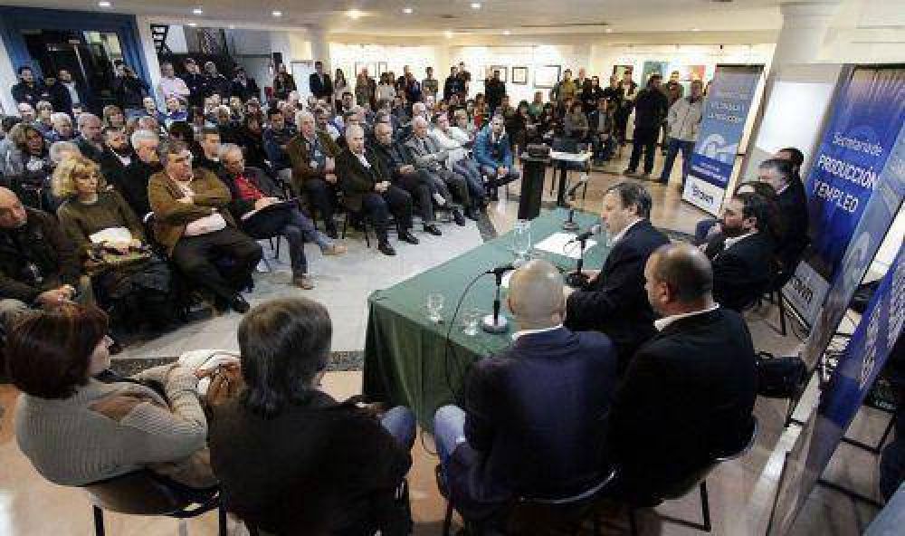 Funciona en Brown el observatorio para el trabajo y la producci�n