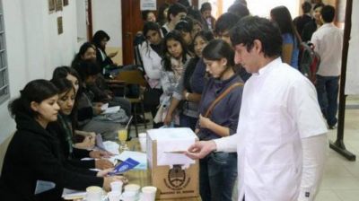 UNT: m�s de 15.000 estudiantes eligieron consejeros directivos