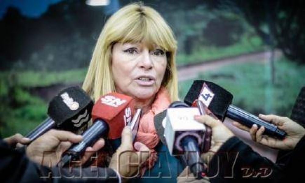 Reclaman a Naci�n fondos para alcanzar el piso salarial docente en Misiones