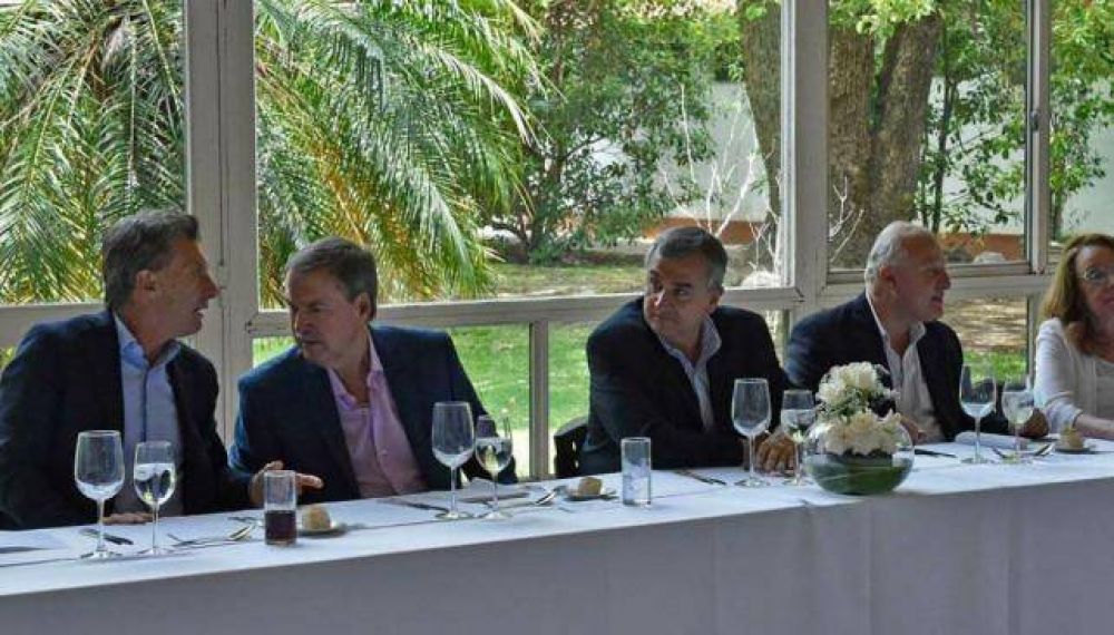 Schiaretti, en contra de la ley antidespidos, porque dice que no sirve