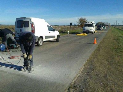 Camino de los Pueblos: colocan reductores de velocidad