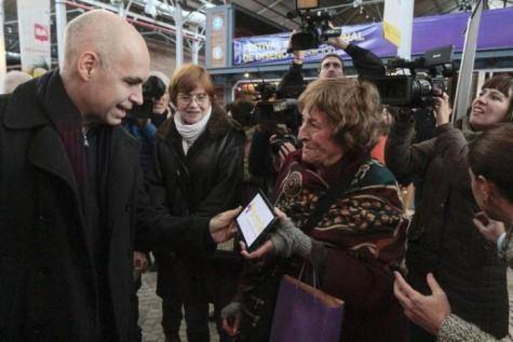 Larreta impulsa la �inclusi�n digital�
