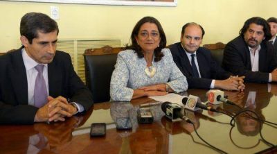 Corpacci analiza si acepta o no el acuerdo por la devoluci�n del 15%