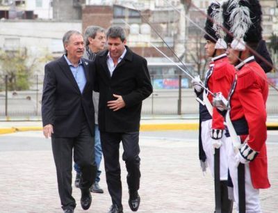 Casas y caminos, prioridades de U�ac con los fondos que devuelve la Naci�n