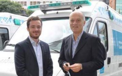 Titular de Salud de Lan�s resalt� �transparencia de Grindettial informar casos de Dengue�