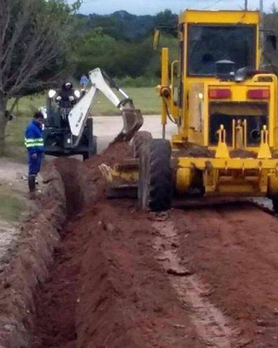 Ampl�an la red de agua en barrio Ana Mar�a