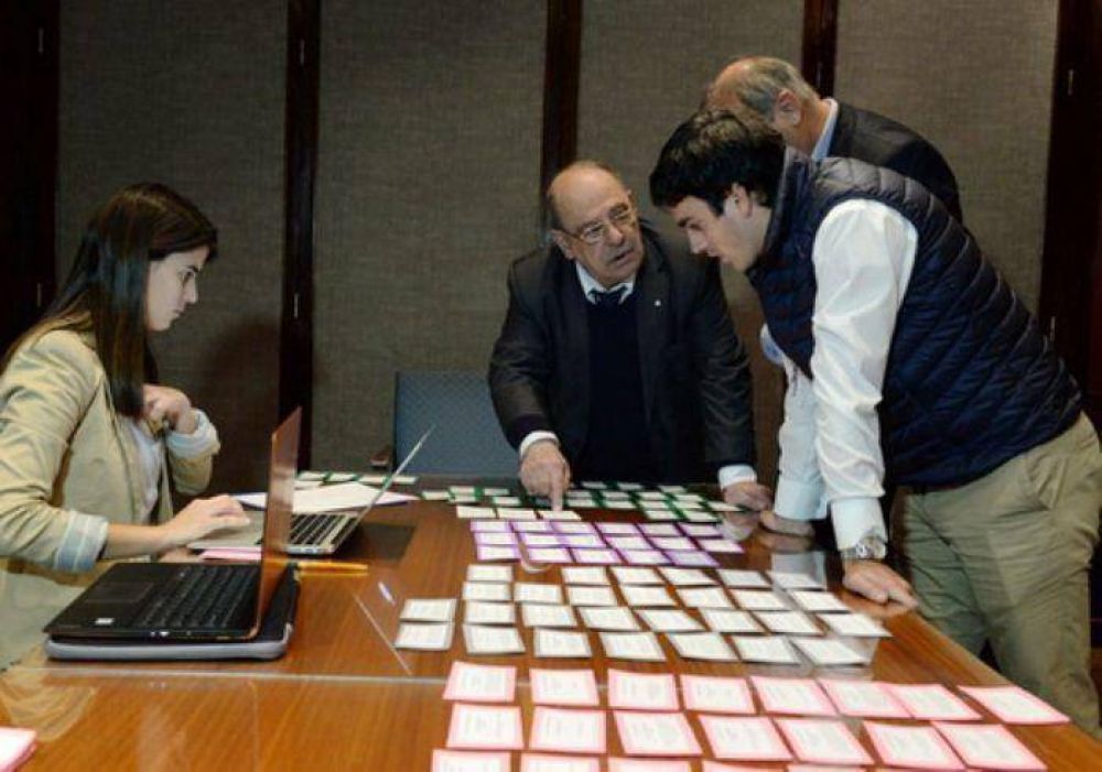 La intervenci�n est� dando resultado�: Secretar�as elevaron m�s de 500 proyectos