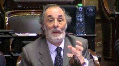 El oficialismo confirm� que el Presidente vetar� la Ley Antidespidos