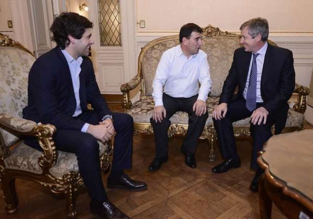 Hern�n Bertellys: �De la ola naranja a los globos amarillos?