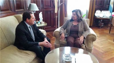 El senador Vitale se reuni� con la Procuradora Falbo
