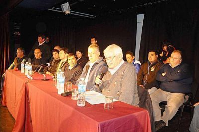 Gremios de la dividida CGT local convocan a una movilizaci�n ciudadana