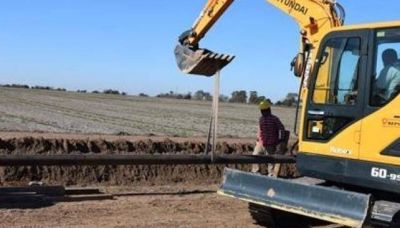 Schiaretti acus� a Techint de frenar el desarrollo de las autopartistas