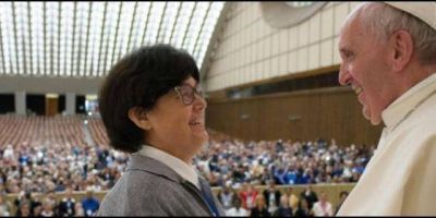 Carmen Sammut: 