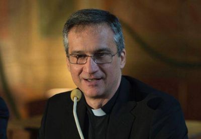 Edoardo Vigan�: �La comunicaci�n del Vaticano, desde el punto de vista de impacto, no es eficaz�