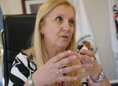 Liliana Bartolucci present� su renuncia al cargo de ministra de Turismo y Las Culturas
