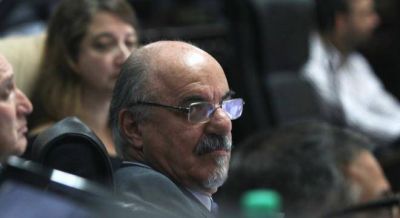 Los K y los radicales le votaron al PRO la concesi�n de la Plaza Houssay por 30 a�os