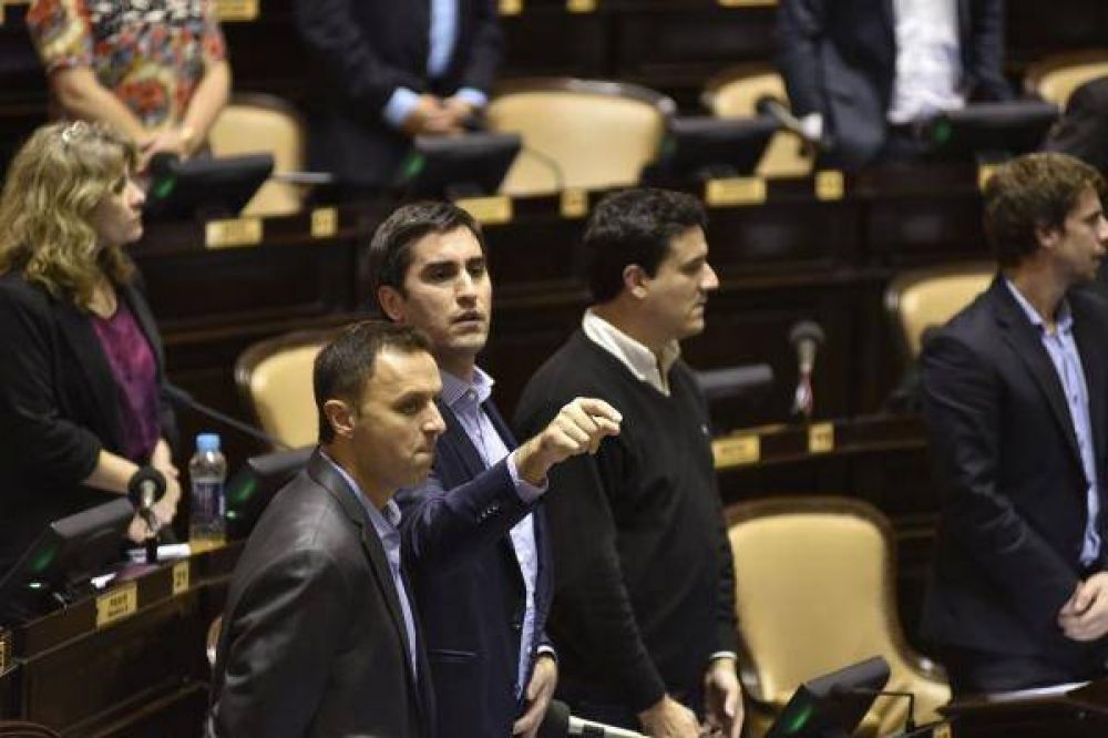 Cambiemos le pidi� al FpV �respeto a la institucionalidad�
