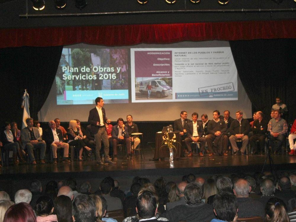Comunicaci�n transparente y control de recursos priorizar� Petrecca en su gesti�n
