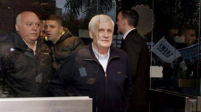 Con los tres sectores, se activa el cambio de mando en la CGT