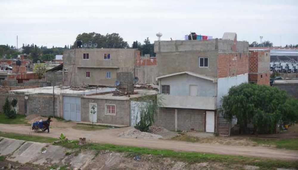 Proyectan mudar cinco villas de C�rdoba