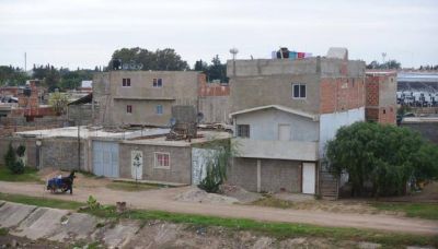 Proyectan mudar cinco villas de C�rdoba