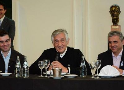 Tratan al Gobernador por una gripe A y evoluciona favorablemente