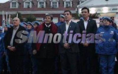 Con gui�o para Cambiemos Ishii encabez� egreso de la Polic�a Local