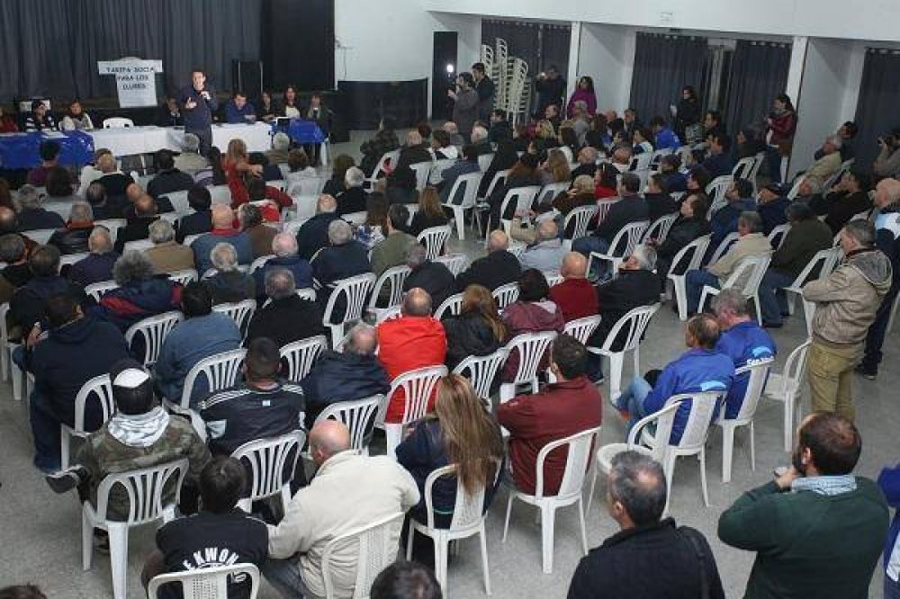 Gabriel Katopodis se reuni� con 80 clubes de barrio por la tarifa social