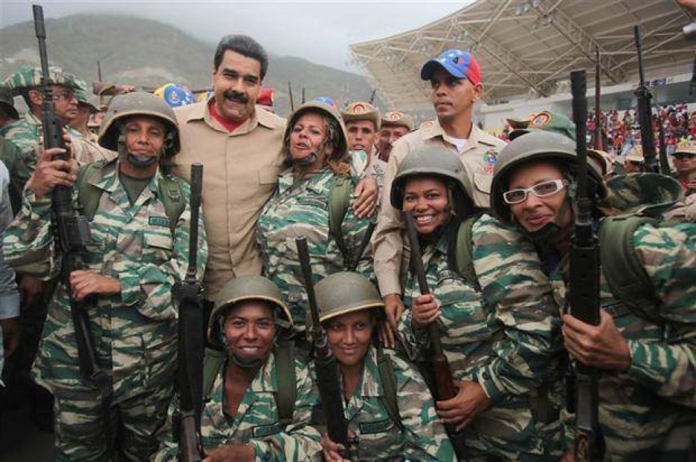 Maduro refuerza el poder de las milicias bolivarianas