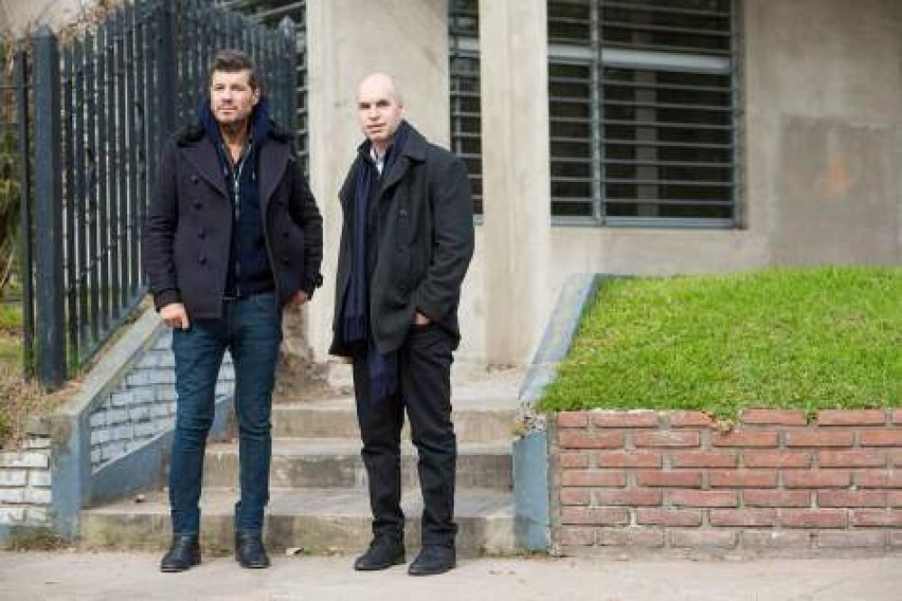Gui�o a Tinelli en medio de la puja de poder