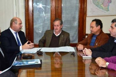 El ministro Schepens recibi� a las nuevas autoridades de la UIER 