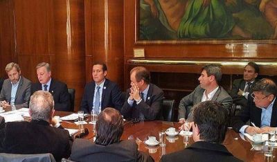 U�ac le plante� a Aranguren el problema de la industria sanjuanina