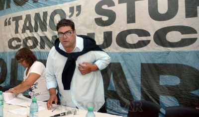 Municipales deciden si aceptan la propuesta de suba salarial