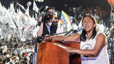Piden videos para cotejar si Milagro Sala le llev� valijas con dinero a M�ximo Kirchner