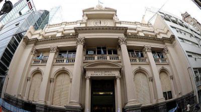 El Banco Central vuelve a bajar fuerte las tasas y busca reanimar a la econom�a