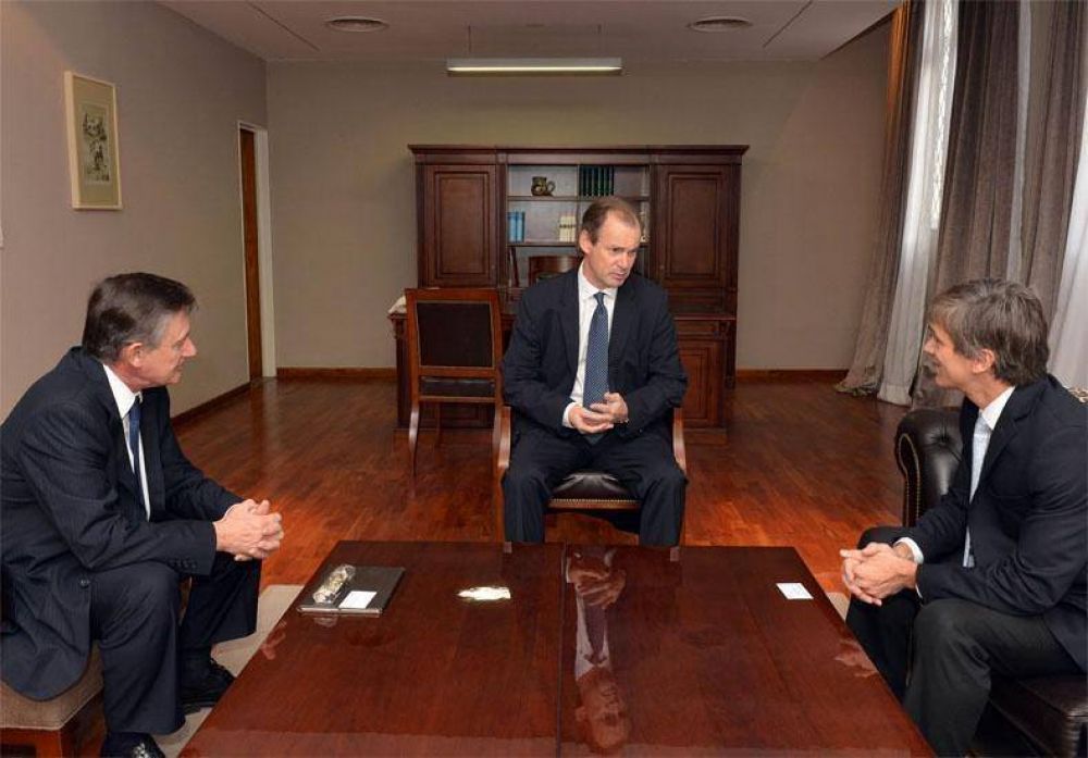 Bordet gestiona financiamiento para la provincia y los municipios