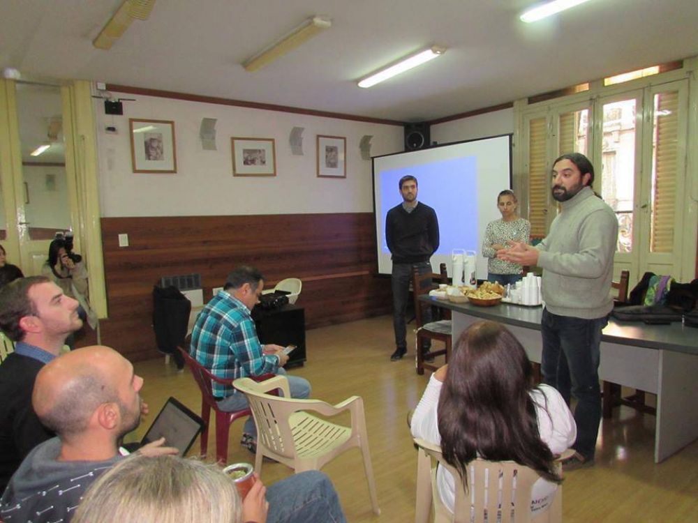 Se realiz� una reuni�n informativa en Agmer sobre el sistema digital de recibo de haberes 