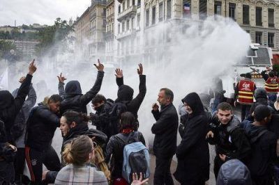 Francia, al borde del desabastecimiento