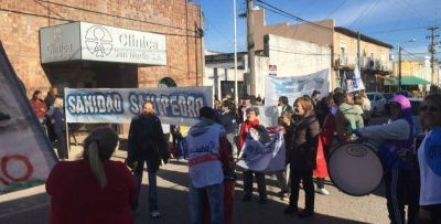 Bravo: �Empleados de la Cl�nica San Mart�n no aceptan la propuesta del Municipio�