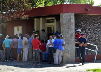 Santa Rosa: el FpV quiere prohibir los despidos hasta 2018