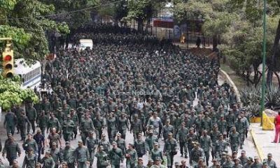 La gran mayor�a de los venezolanos apoya una mediaci�n del Papa
