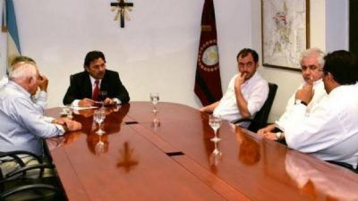 Gustavo Sáenz: la reunión con los intendentes quedó sin definiciones