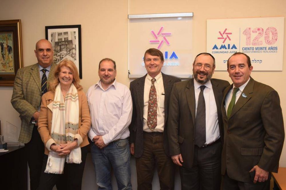 Disert en AMIA el profesor y Premio Pulitzer Edward Larson