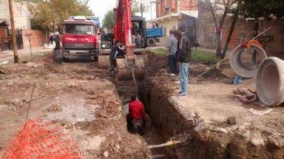 Realizan una obra en el Barrio Odisa para evitar que se inunde