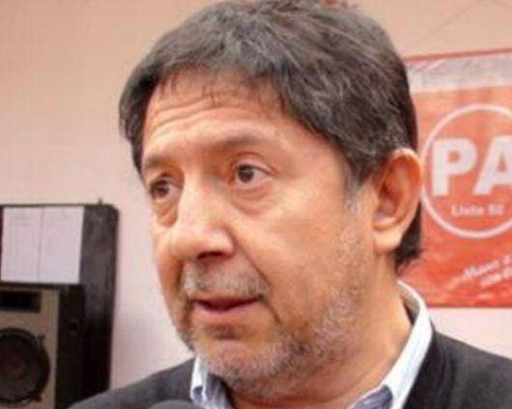 Alfonso: �Tenemos que trabajar en positivo, a favor de las instituciones y del sistema democr�tico�