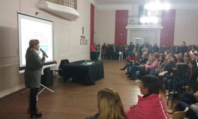 Becados sin su caja de ahorro no podr�n cobrar en junio