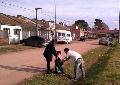 La C�mpora Balcarce realiz� una jornada de limpieza de microbasurales