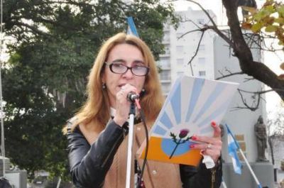 En el acto del 25 de Mayo en Trenque Lauquen: �Un presente nos re�ne, un futuro nos espera�