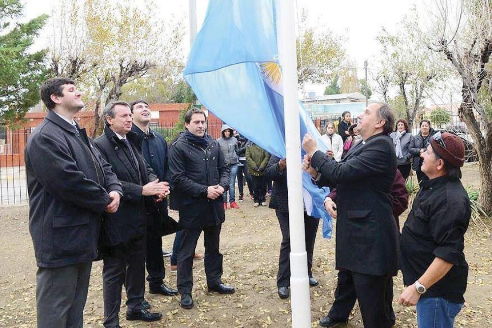 Luque: �La �nica manera de sacar adelante a nuestra ciudad es trabajando todos juntos�